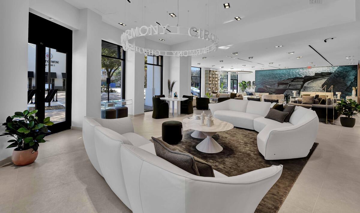The newly opened Natuzzi Italia showroom in Houston The newly opened Natuzzi Italia showroom in Houston